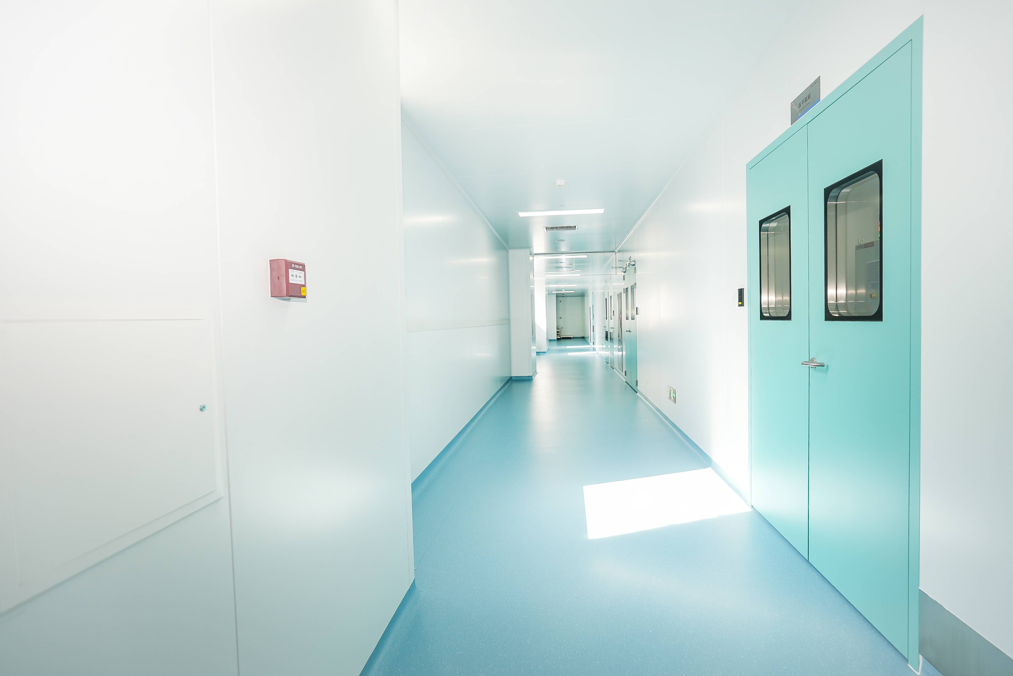 Différences entre le semi-conducteur et la salle blanche pharmaceutique